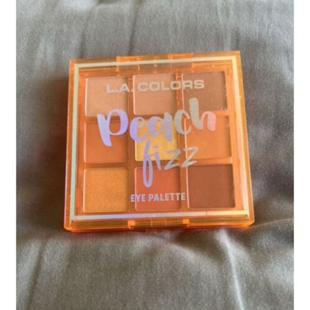 L.A. Colors New Peach Fizz Eye Palette